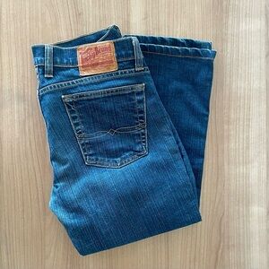 Lucky Brand Vintage Blue Relaxed Bootcut / Straight Leg Jeans